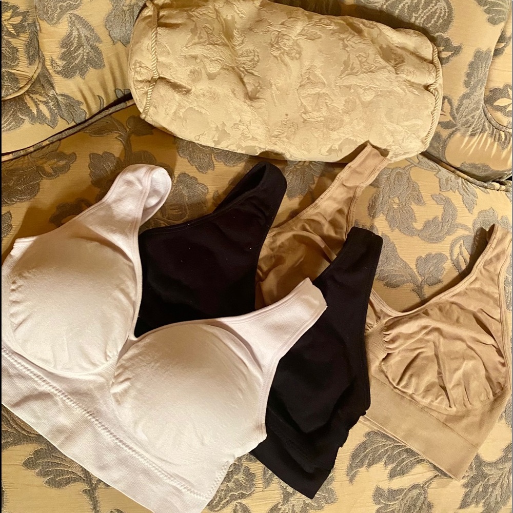 Bundle of 3 sports bras size XL